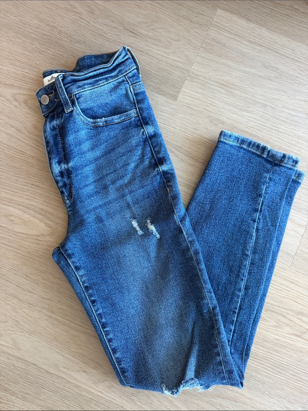 Women's Willow + Root